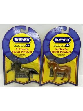 Set Of 2 Breyer 2009 Stablemates Hand Painted Hanoverian & Mustang Horses New